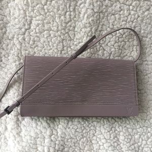 Louis Vuitton Lilac Epi Leather Honfleur Clutch Bag